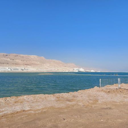 המקום של כרמית Neve Zohar Eksteriør bilde