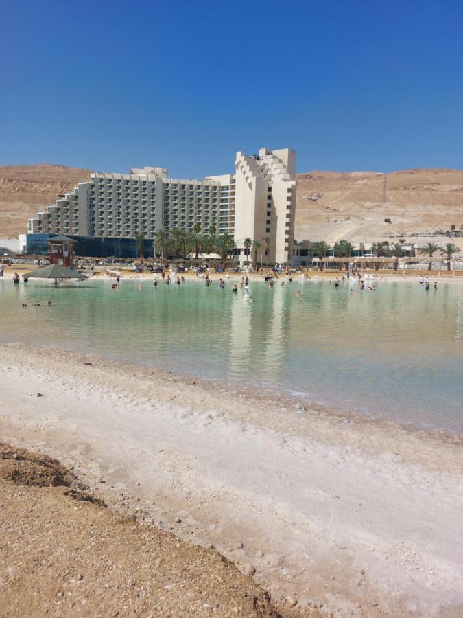 המקום של כרמית Neve Zohar Eksteriør bilde